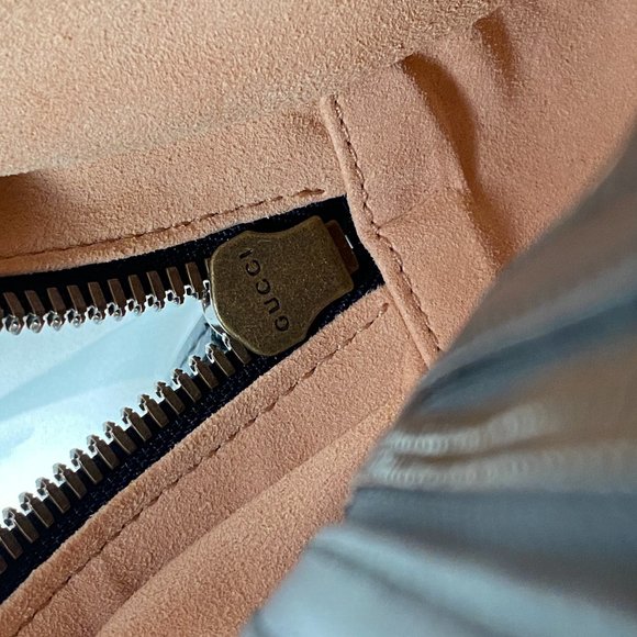 Gucci GG Marmont Matelasse Square Belt Bag - Picture 8 of 16